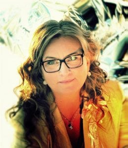 Hrönn Traustadóttir