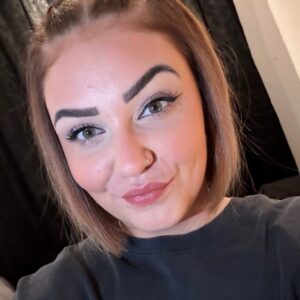 Guðrún R Halldórsdóttir